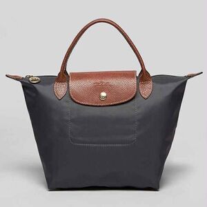 Longchamp Le Pliage medium tote bag in grey canvas and brown leather.